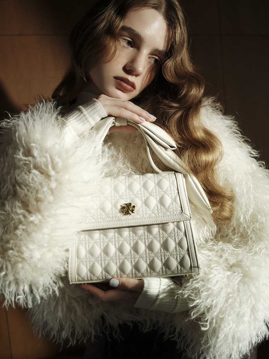 BURBERRYBLUELABEL✴︎ラメ糸がキラリ✴︎ピンクサテンリボンワンピース BURBERRYBLUELABEL✴︎ラメ糸がキラリ✴︎ピンクサテンリボンワンピース