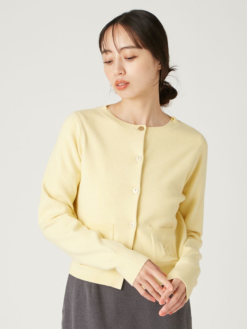 【美品】FENDI シルク リブカーディガン FFロゴ べっ甲 38 ベージュ 楽天市場】FENDI フェンディ カーディガン FF EMBOSSED FZC940