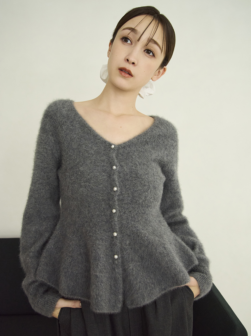 FRAY I.D FOXカシミアペプラムカーディガン FRAY I.D（フレイアイディー）の「FOXカシミアペプラム