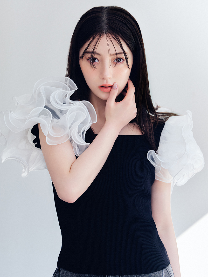 新品❤︎新作❤︎フレイアイディー❤︎ボリュームスリーブニットプルオーバー FRAY I.D（フレイアイディー）の「変形スリーブニットプルオーバー