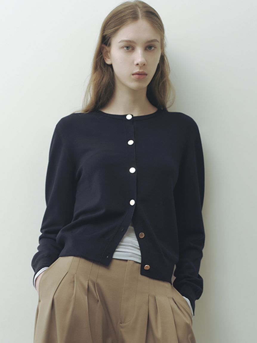 フレイアイディー　カーディガン　コラボ トラッドライクVネックニットカーディガン｜FRAY I.D フレイ・アイディー