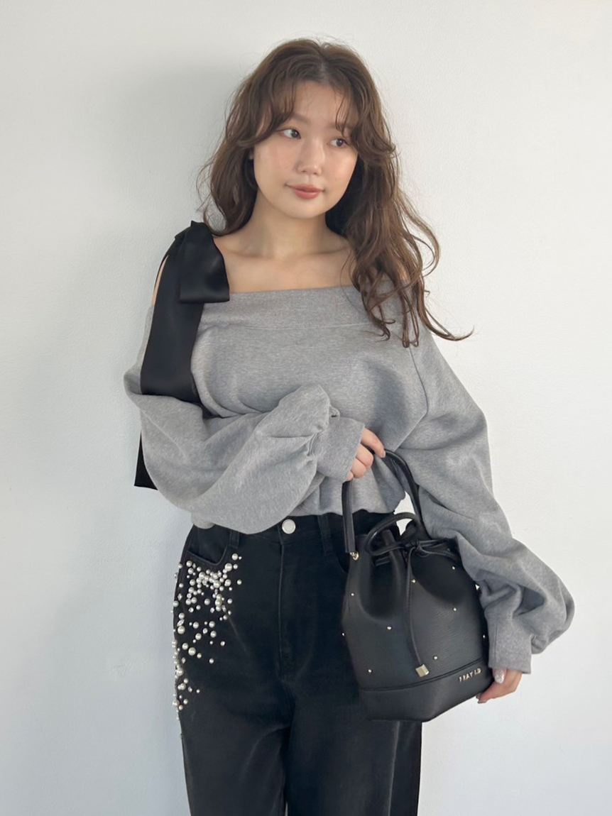 ビッグリボンワンショルカットソー(カットソー)｜トップス｜FRAY I.D