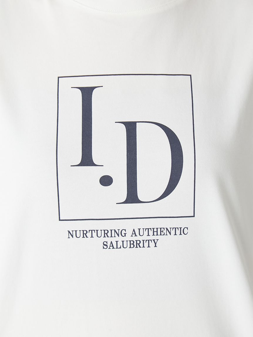 I.DロゴプリントTシャツ／ウォッシャブル・防シワ(カットソー