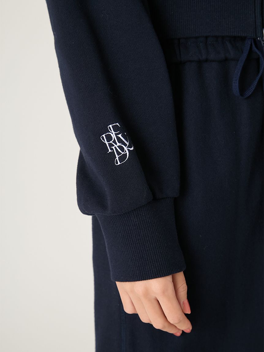 FRAY I.D｜Champion】リバースウィーブショートフーディ(カットソー