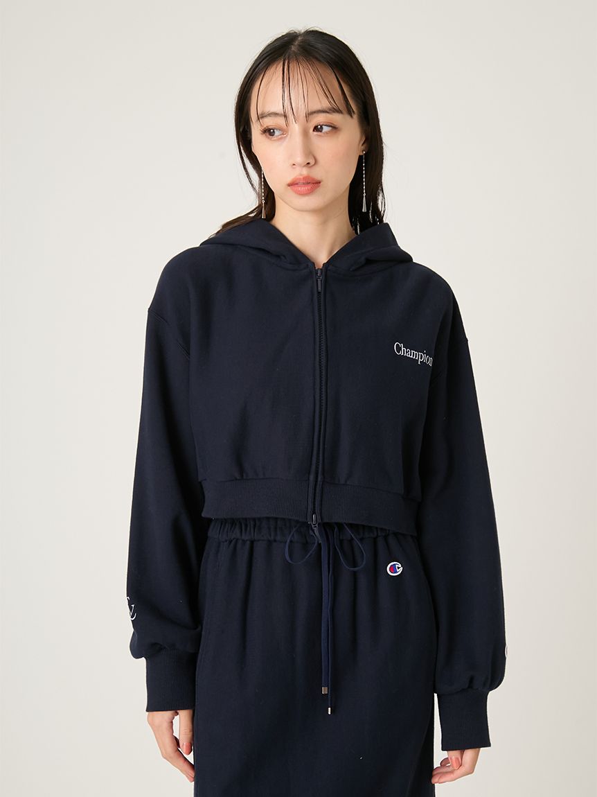 FRAY I.D｜Champion】リバースウィーブショートフーディ(カットソー