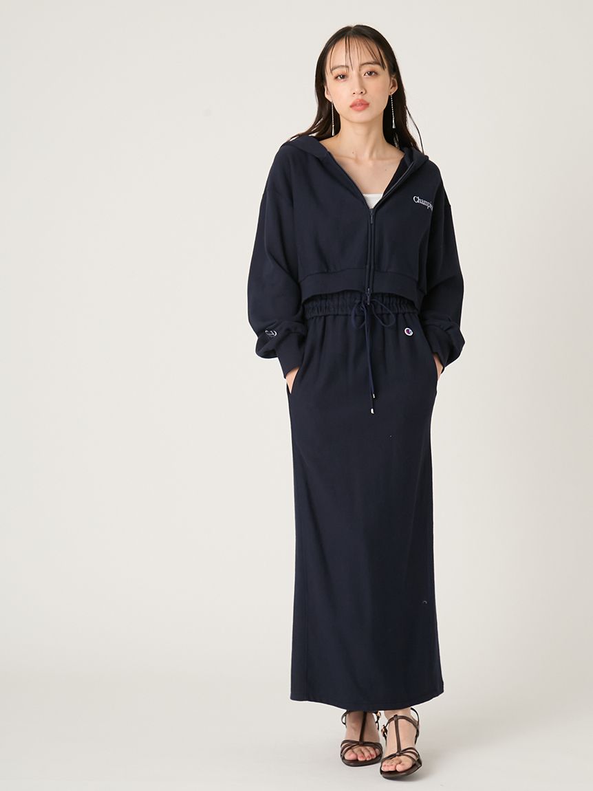 FRAY I.D｜Champion】リバースウィーブショートフーディ(カットソー