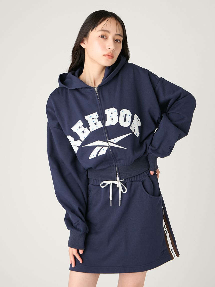 Reebok×FRAY I.D】ロゴショートフーディー(スウェット・トレーナー
