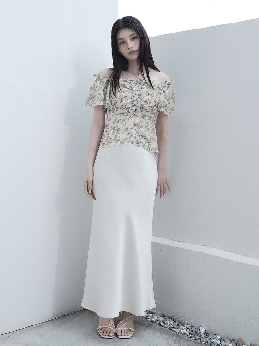 SALE】ドローイングフラワープリントブラウス（WOMENトップス