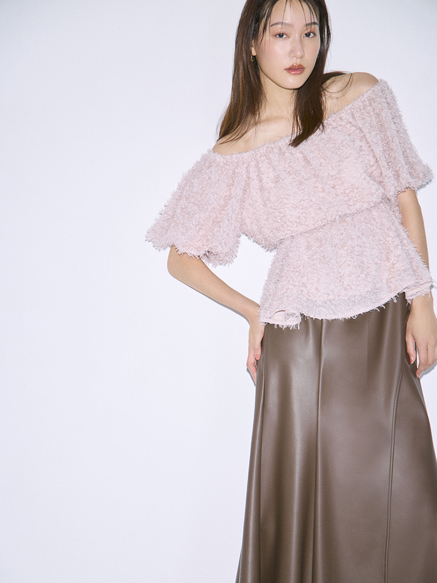 ONLINE限定】フリンジラメジャガード2wayオフショルブラウス