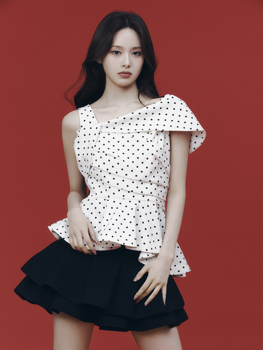 ちゃろ【フレイアイディー】ペプラムトップス★タグ付き新品未使用 サイズ1 FRAY I.D（フレイ・アイディー） tシャツ オフショルカラーアシメ