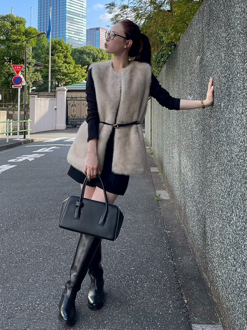 新品タグ付　ベルトセットファージレ　白　FRAY I.D ベルトセットファージレ(ベスト・ジレ)｜アウター｜FRAY I.D