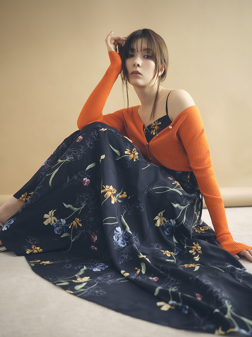 00サイズあり】ボタニカルアシメパターンキャミワンピース(マキシ