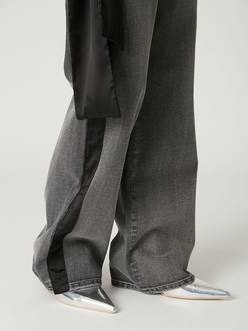 raさま【新品未使用】FRAY I.D リボンモチーフ　ワイドデニム　LBLU フレイ アイディー FRAY I.D リボンモチーフストレートワイドデニム