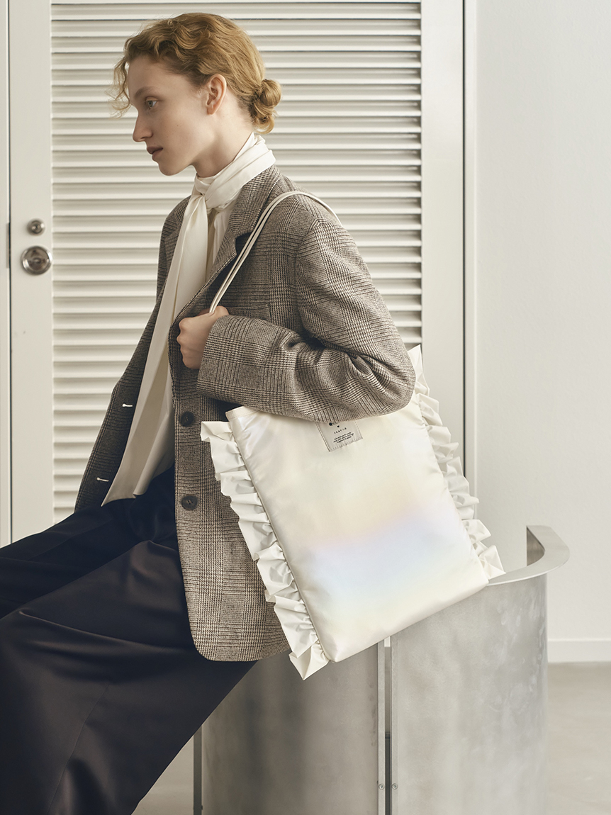 LeSportsac× FRAY I.D】RF VERTICAL CITY TOTE(トートバッグ)｜バッグ