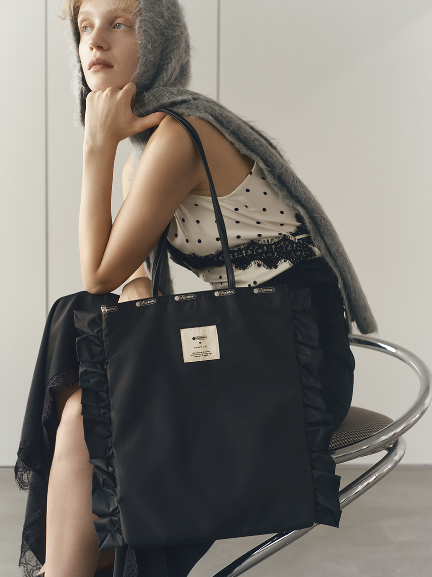 LeSportsac× FRAY I.D】RF VERTICAL CITY TOTE(トートバッグ)｜バッグ