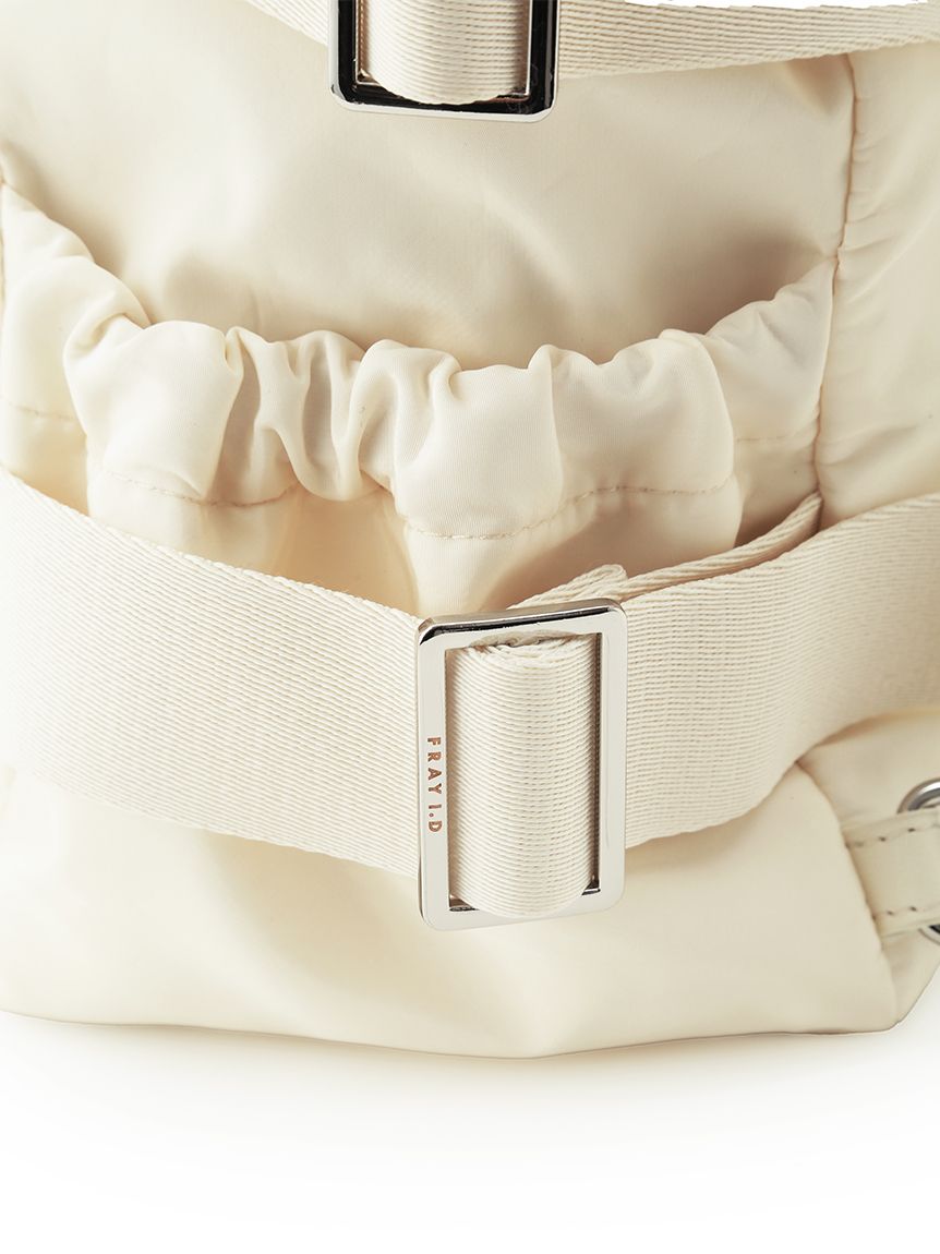 Reebok× FRAY I.D】ナイロンリュック(バッグ)｜FRAY I.D（フレイ