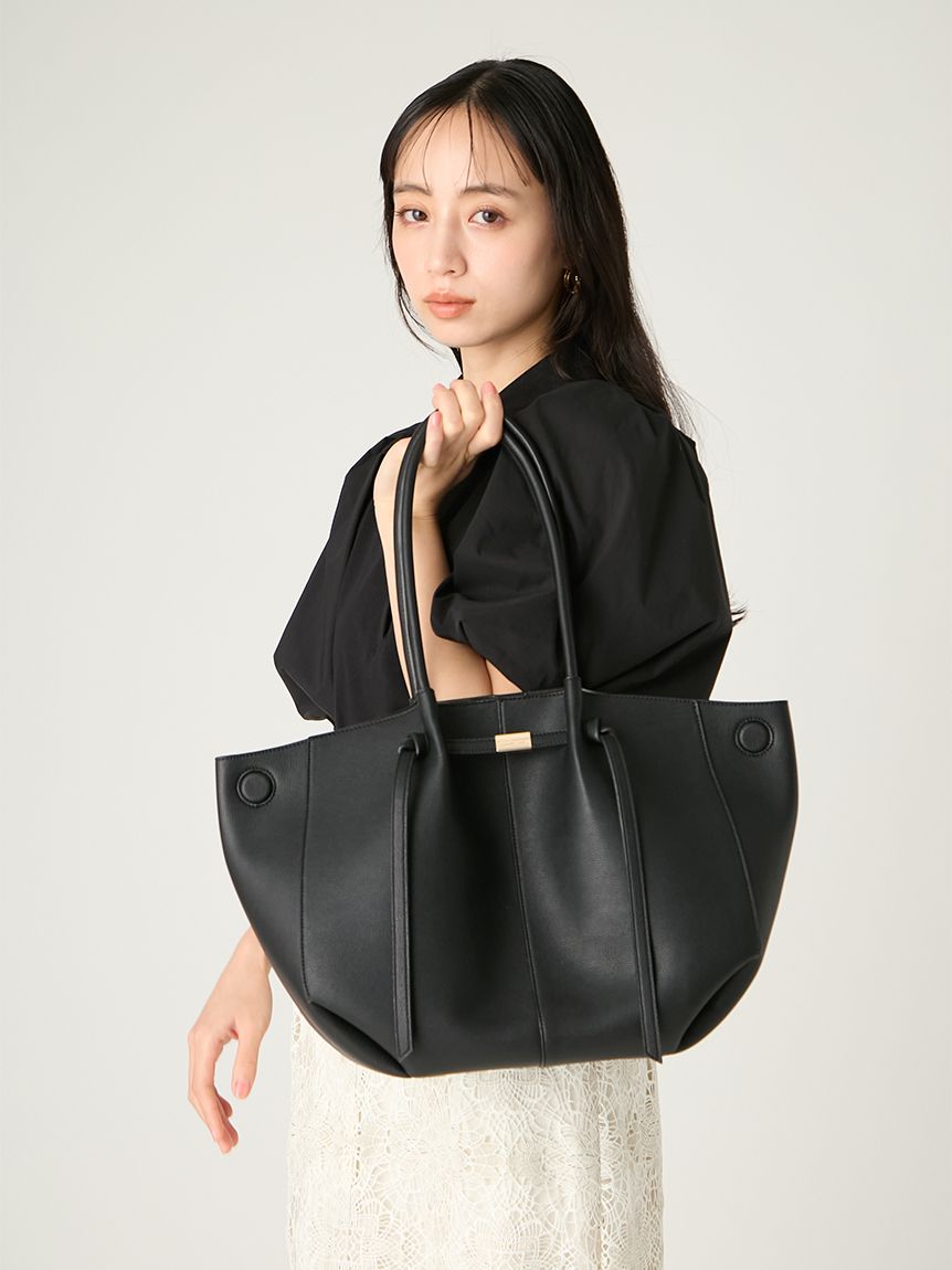 FRAY.ID ベルトデザイン トートバッグ ブラック フレイアイディー ベルトデザイントートバッグ(トートバッグ)｜BAG｜FRAY I.D（フレイ