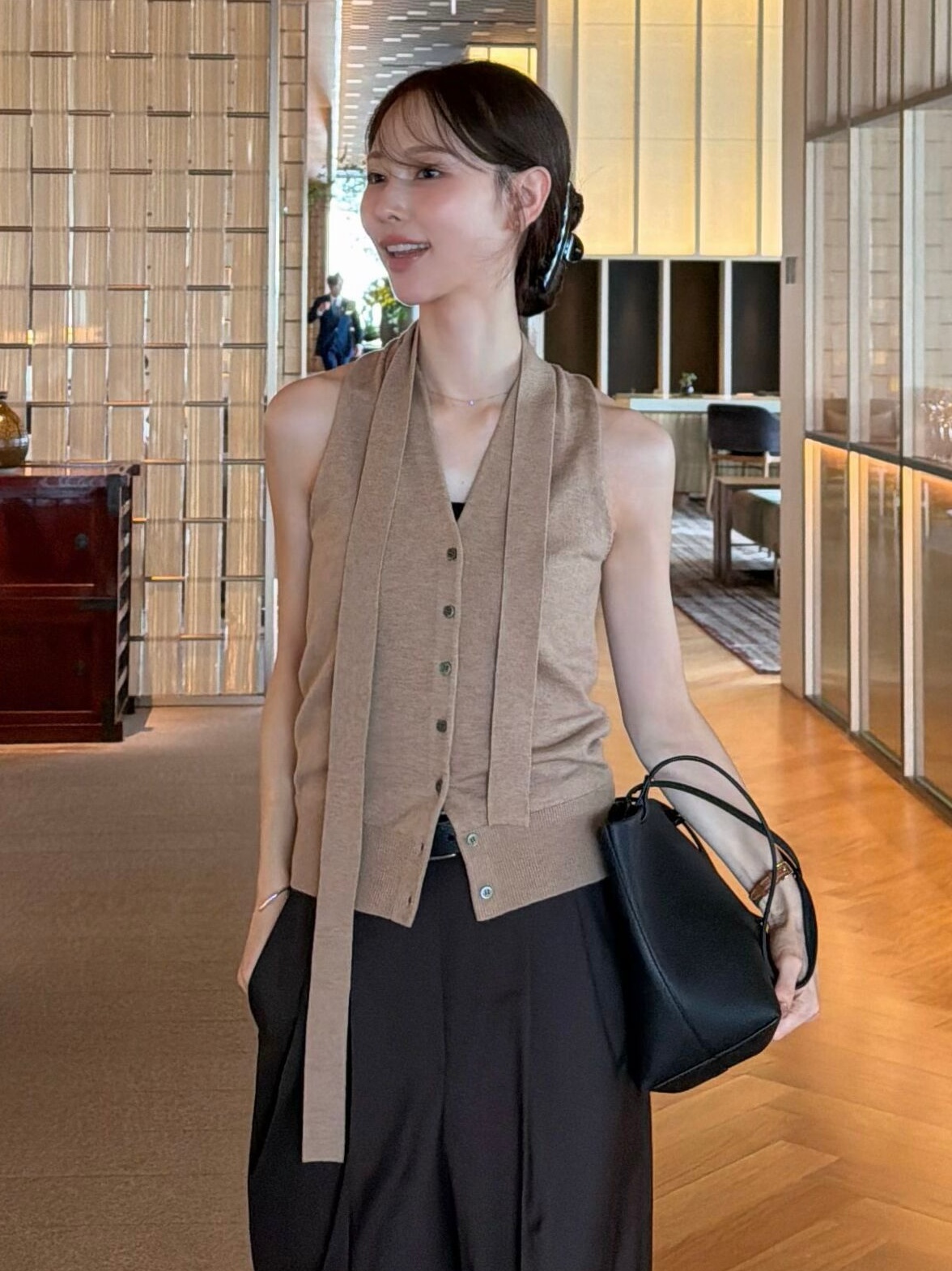 ホルターネックライクニットベスト(ニット・セーター)|TOPS|FRAY I.D ホルターネックライクニットベスト(ニット・セーター)|TOPS|FRAY I.D