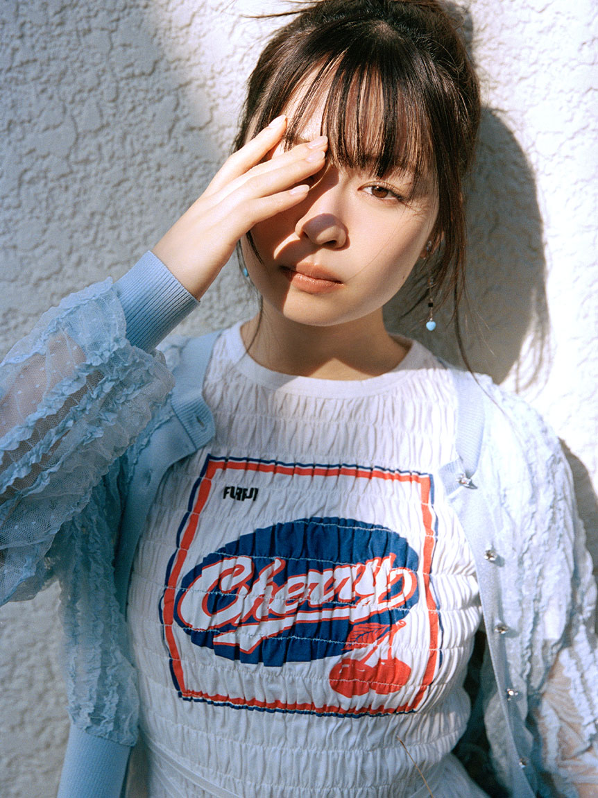 フルーツモチーフシャーリングTシャツ(Tシャツ／カットソー)｜トップス