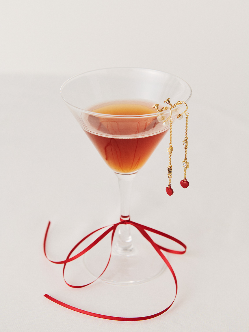 ハートモチーフイヤリング