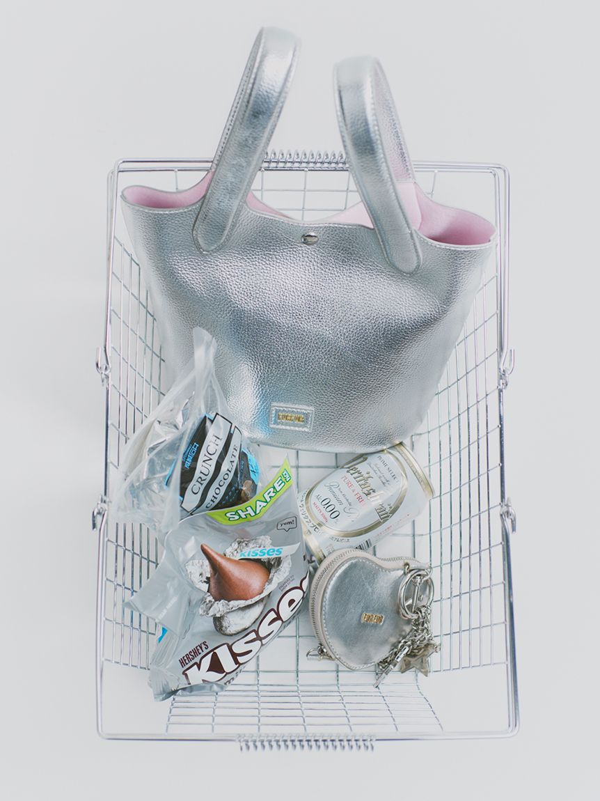 WEB限定カラー】ロゴカシメバケットバッグ(バッグ)｜FURFUR（ファー