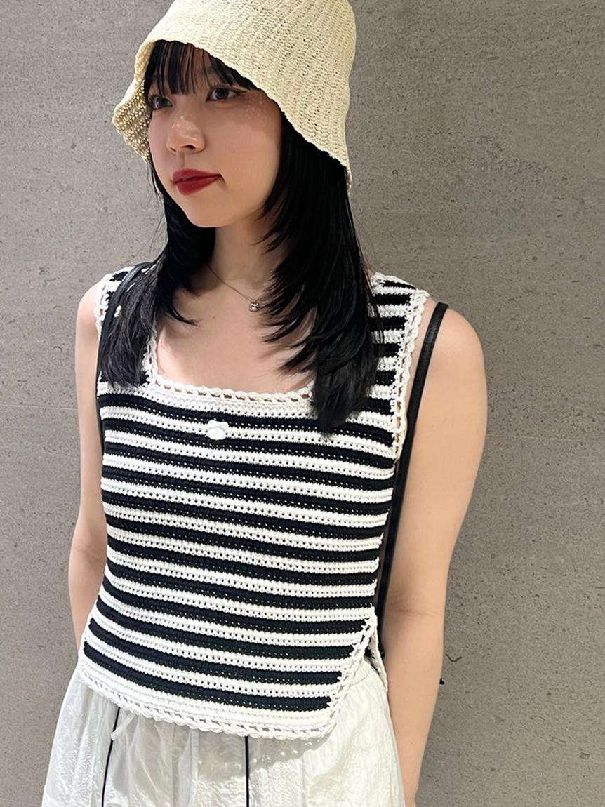 リボン刺繍ノースリーブボーダーニットトップス(ニット