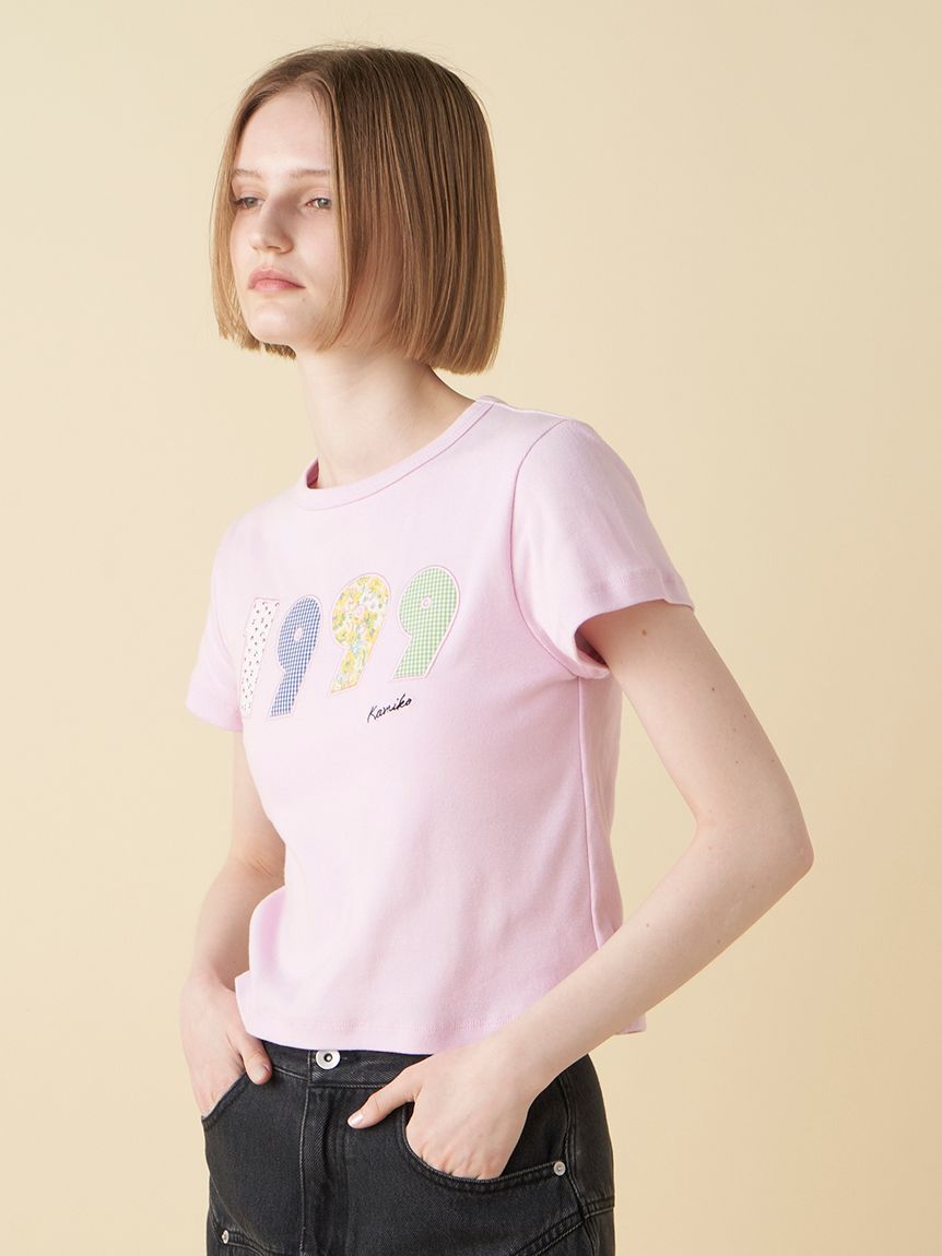 上國料萌衣　FURFUR Tシャツ 上國料萌衣コラボ】HanaプリントTシャツ（UNISEX）(Tシャツ
