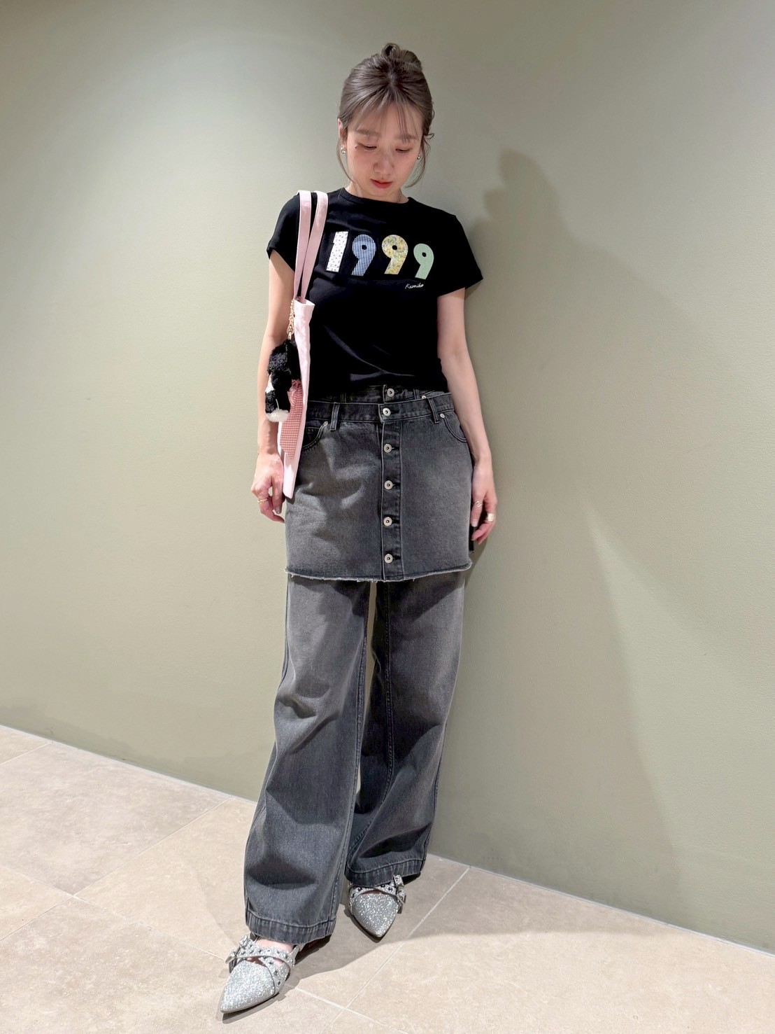 tシャツ 「上國料萌衣コラボ」1999アップリケTシャツ レディース 上國料萌衣コラボ】1999アップリケTシャツ(Tシャツ)｜トップス