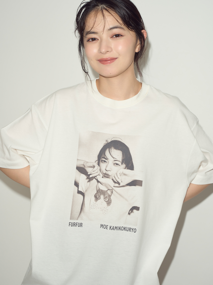 上國料萌衣コラボ】モノクロポートレートメモリアルTシャツ