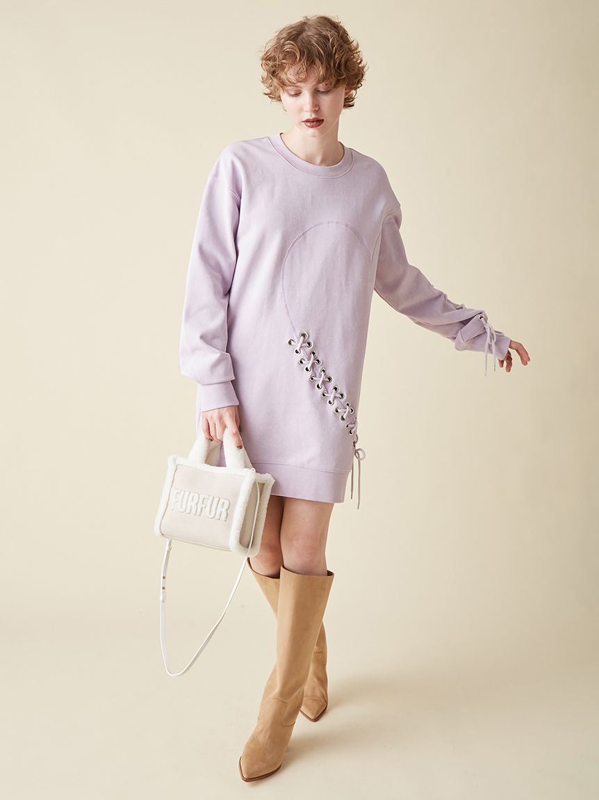 オフィシャルサイト限定カラー】ハートレースアップスウェット