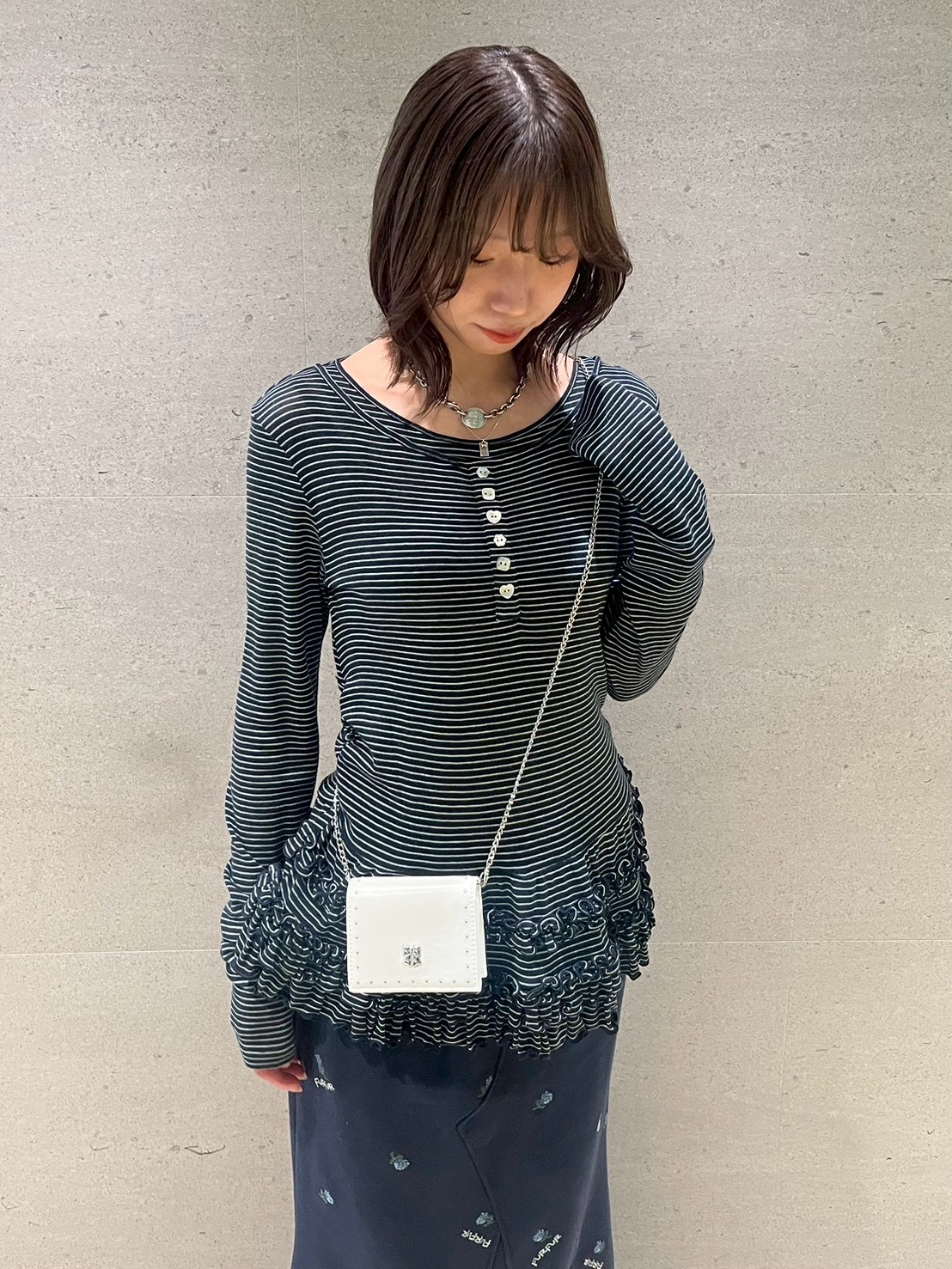 裾フリルジャージートップス(Tシャツ／カットソー)｜トップス｜FURFUR