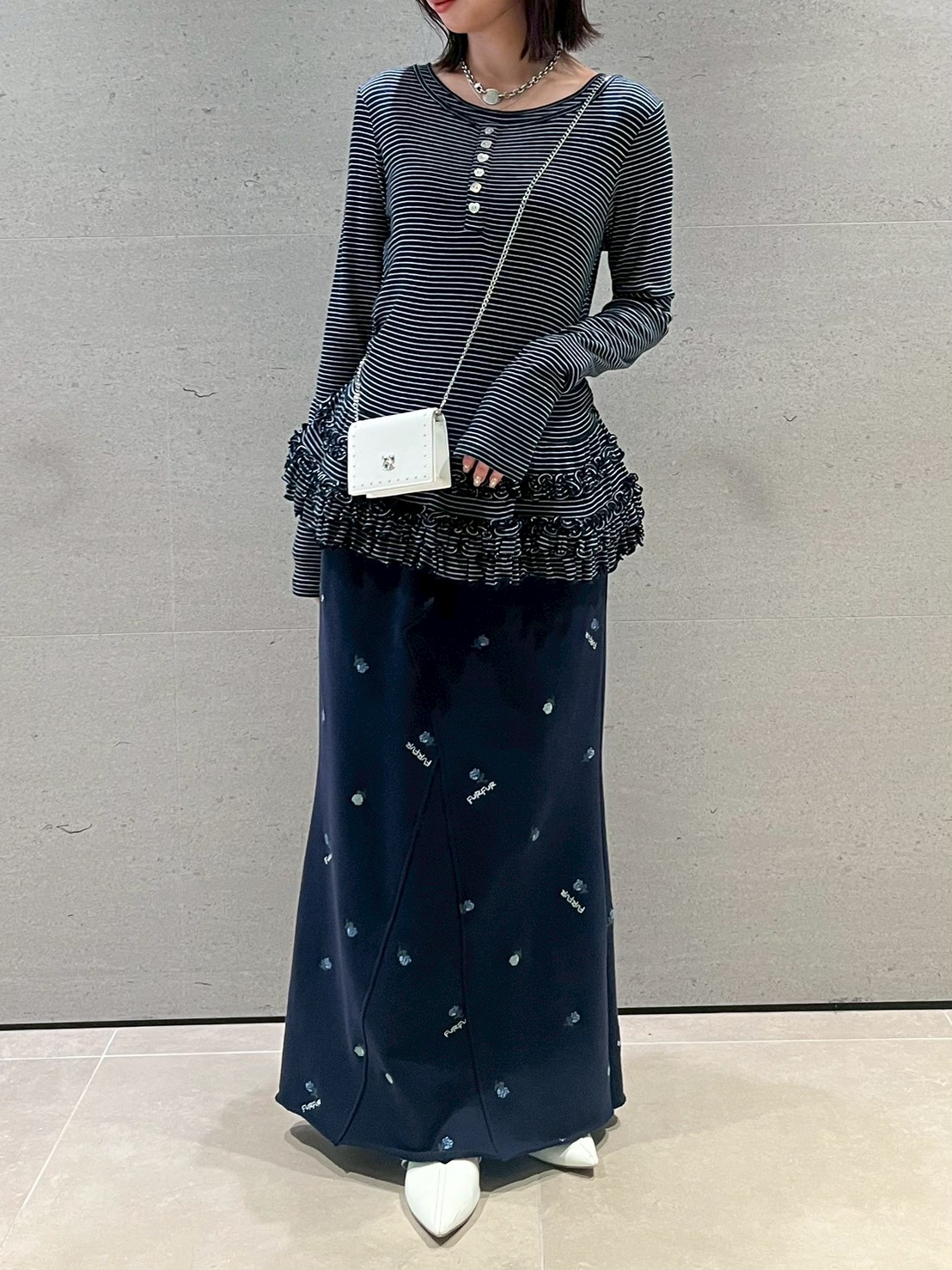 裾フリルジャージートップス(Tシャツ／カットソー)｜トップス｜FURFUR