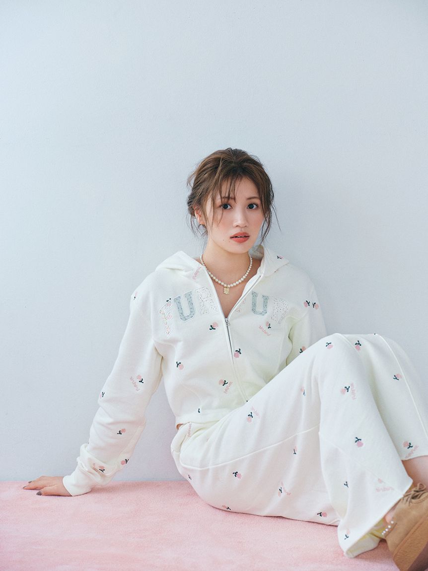 REFLEM/レフレム』ファー付き顔料加工ZIPパーカー/ホワイト REFLEM