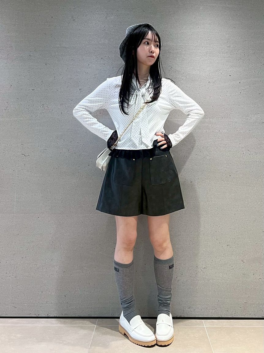 レザーライクショートパンツ(ショートパンツ)|ボトムス|FURFUR レザーライクショートパンツ(ショートパンツ)|ボトムス|FURFUR
