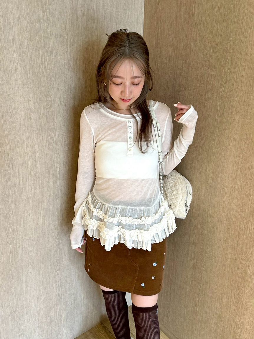 フラワー刺繍ミニスカート(ミニスカート)｜スカート｜FURFUR（ファー