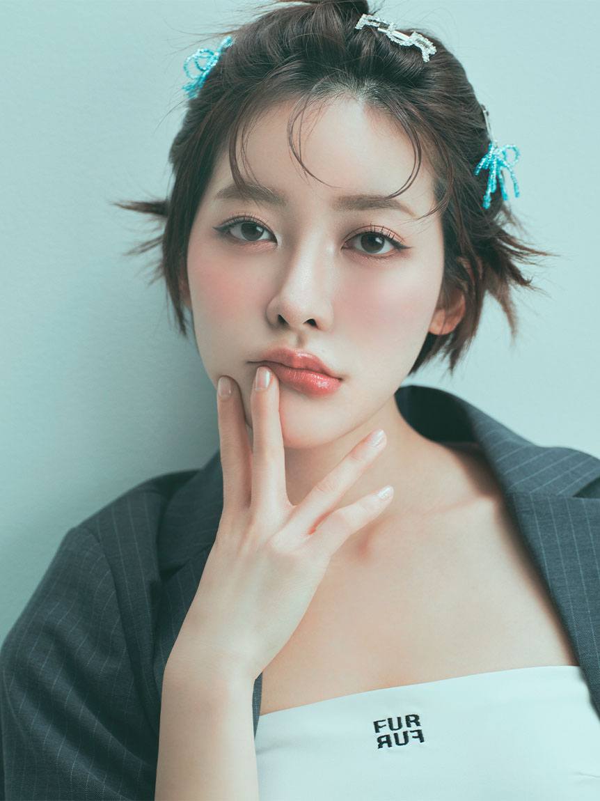 クリスタルロゴバレッタ(ヘッドアクセサリー)|ACCESSORY クリスタルロゴバレッタ(ヘッドアクセサリー)|ACCESSORY