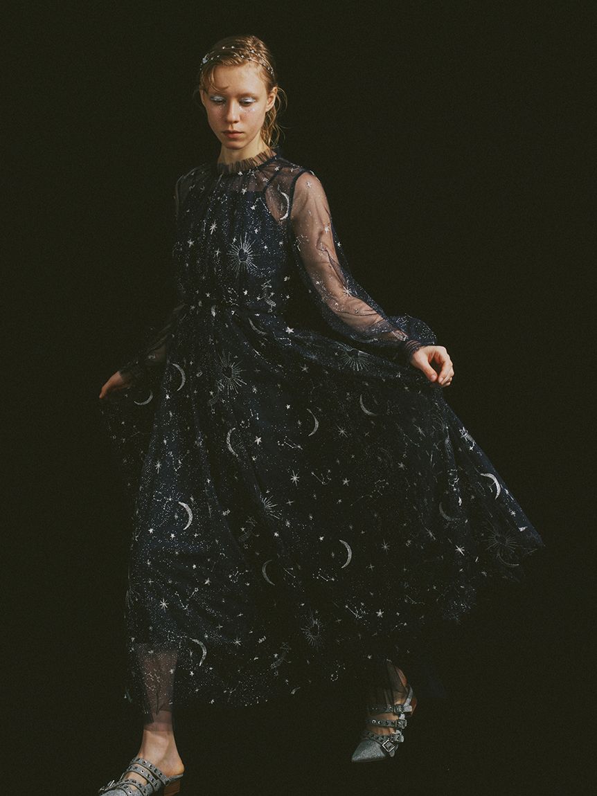 MCM ウィングモチーフ カチューシャ MCM ウィングモチーフ カチューシャ