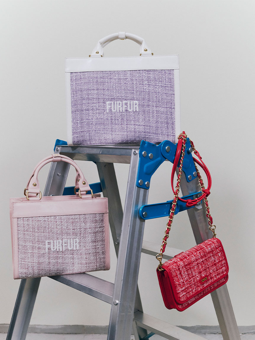 オフィシャルサイト限定カラー】ツイードロゴトートバッグ(バッグ