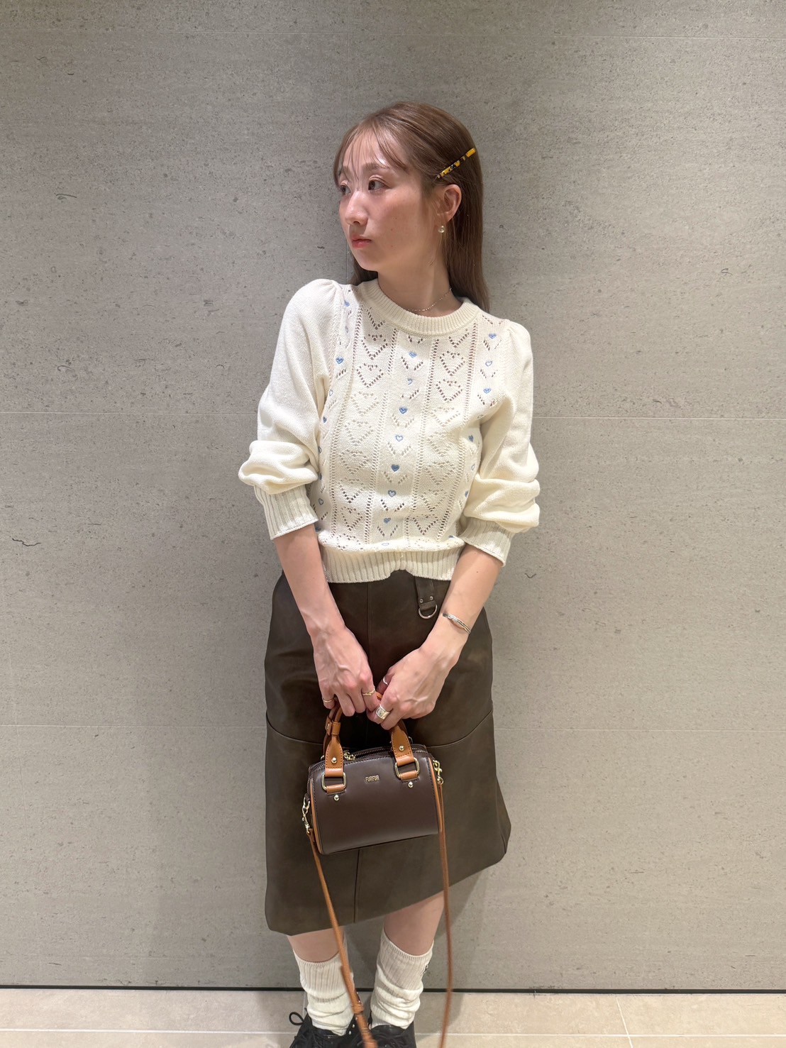 オフィシャルサイト限定】ハート刺繍アイレットニットトップス