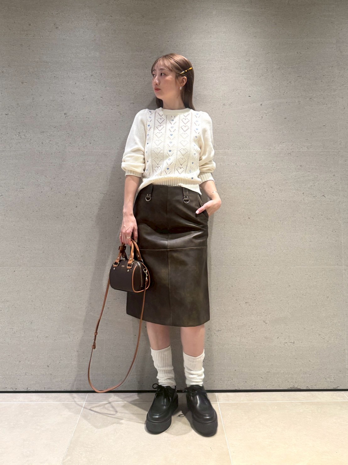 s♡ ページ オフィシャルサイト限定】ハート刺繍アイレットニットトップス