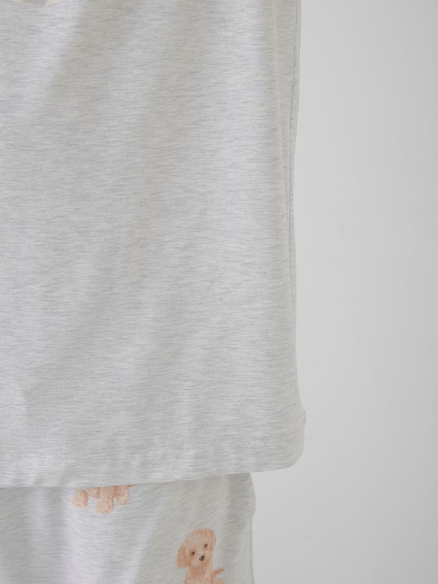 【新品未使用】トイプードルワンポイントTシャツ&総柄ショートパンツ グレー 新品未使用】トイプードルワンポイントTシャツ&総柄ショート