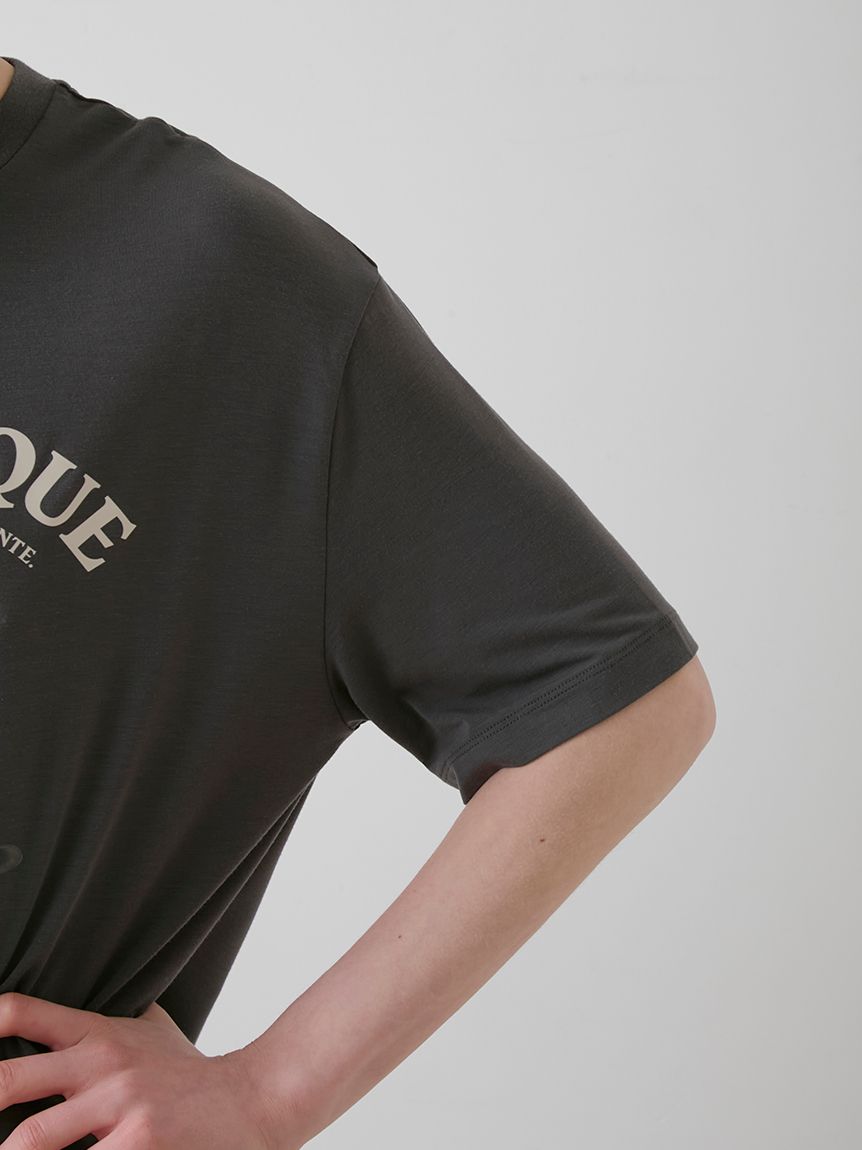 HOMME】【接触冷感】スリーピングドッグワンポイントTシャツ