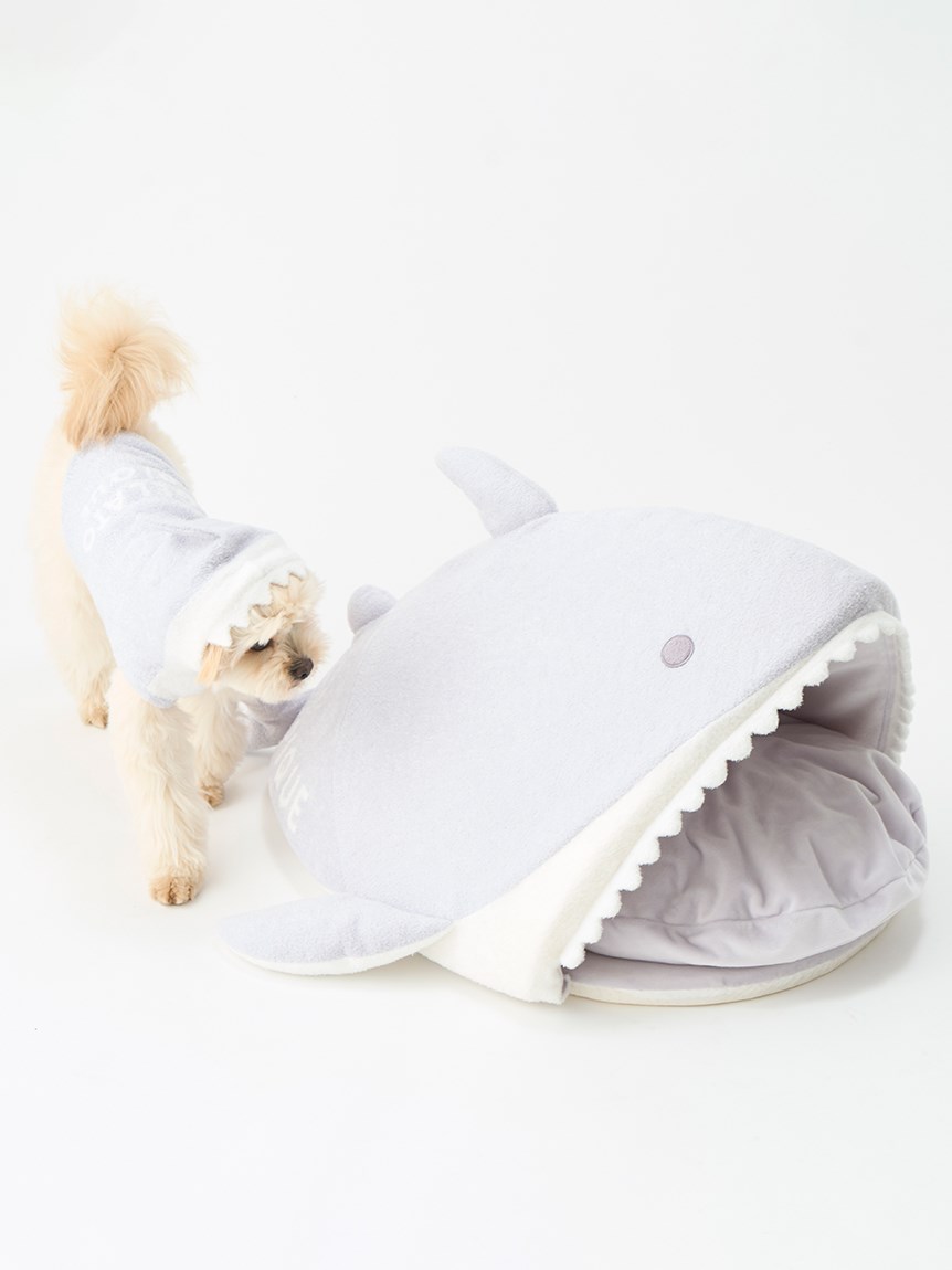 CAT&DOG】【販路限定商品】スムーズィーシャークハウス(ペットベッド 