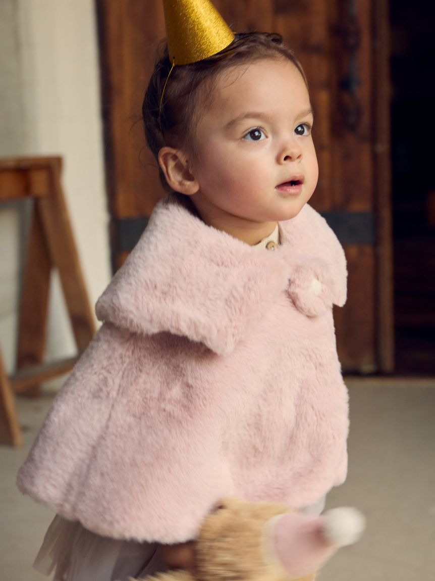 ❤︎ モンカーダ ファーポンチョ ❤︎ fit=scale-down,w=1200