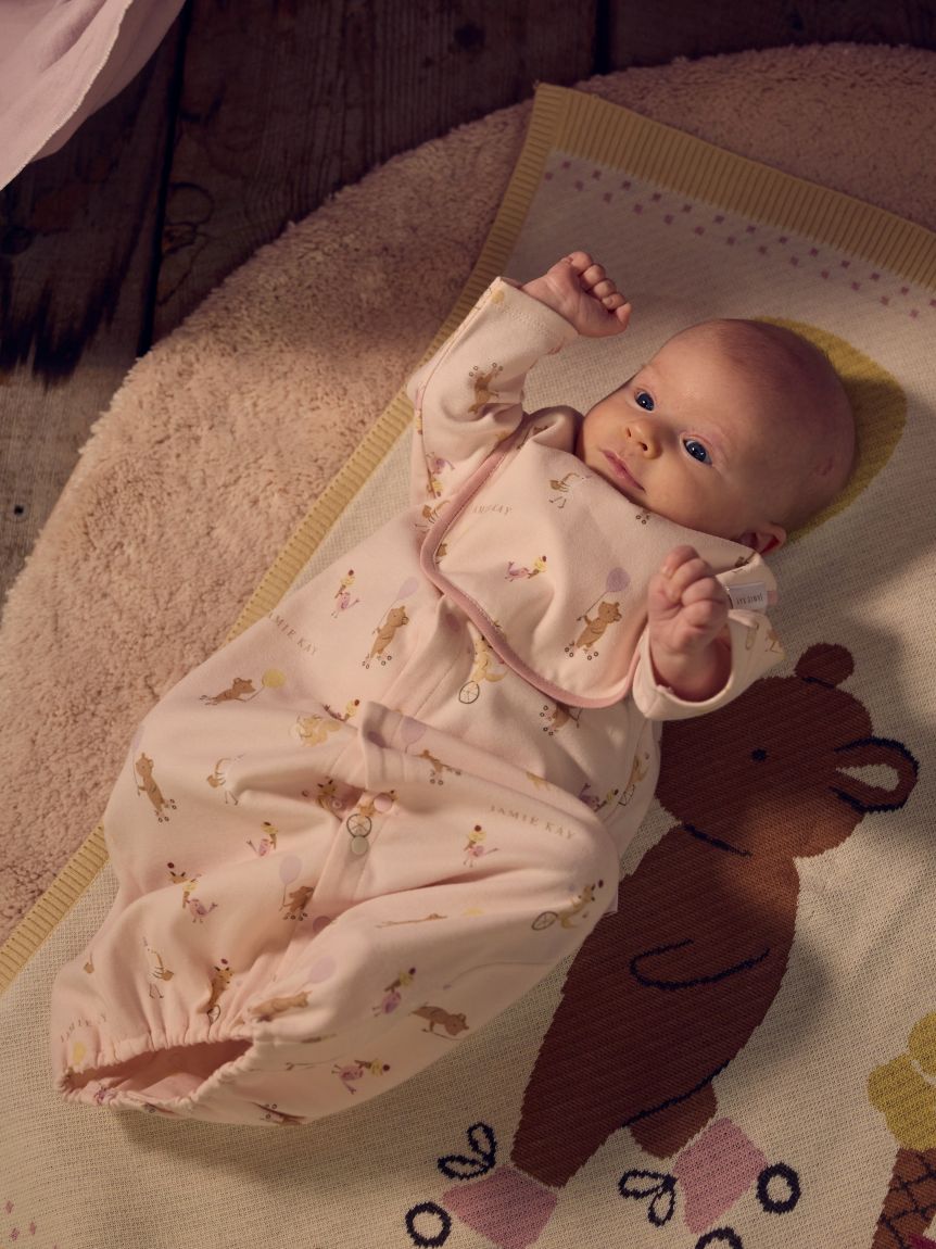 新生児パレード柄2Wayオール／オーガニックコットン(洋服) │ JAMIE