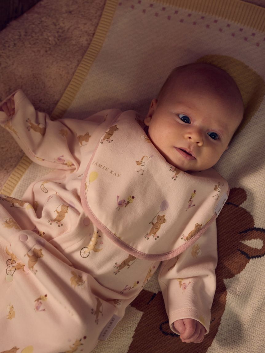 新生児パレード柄2Wayオール／オーガニックコットン(洋服) │ JAMIE