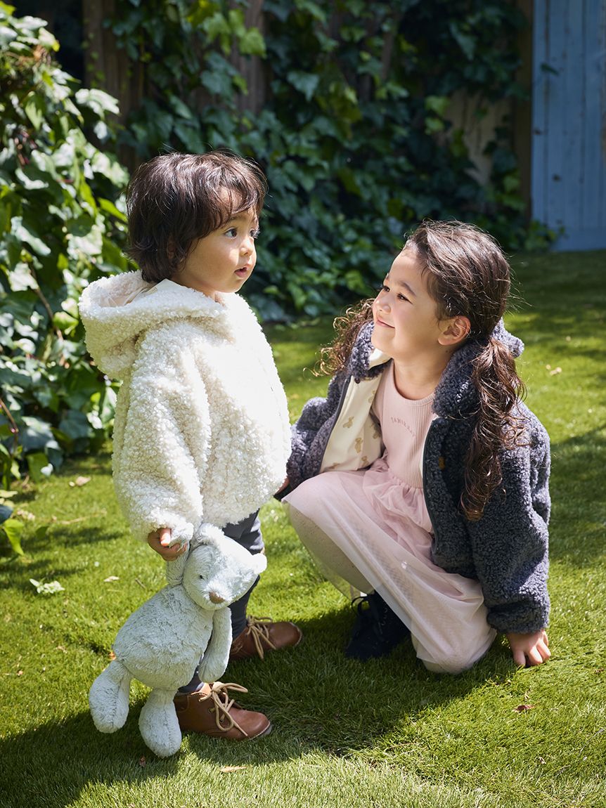 SLEEPWEAR ガールズ US サイズ: 110#(3-4Y) カラー: レッド プードルボアクマ耳ブルゾン(洋服) │ JAMIE KAY （ジェイミーケイ）公式サイト