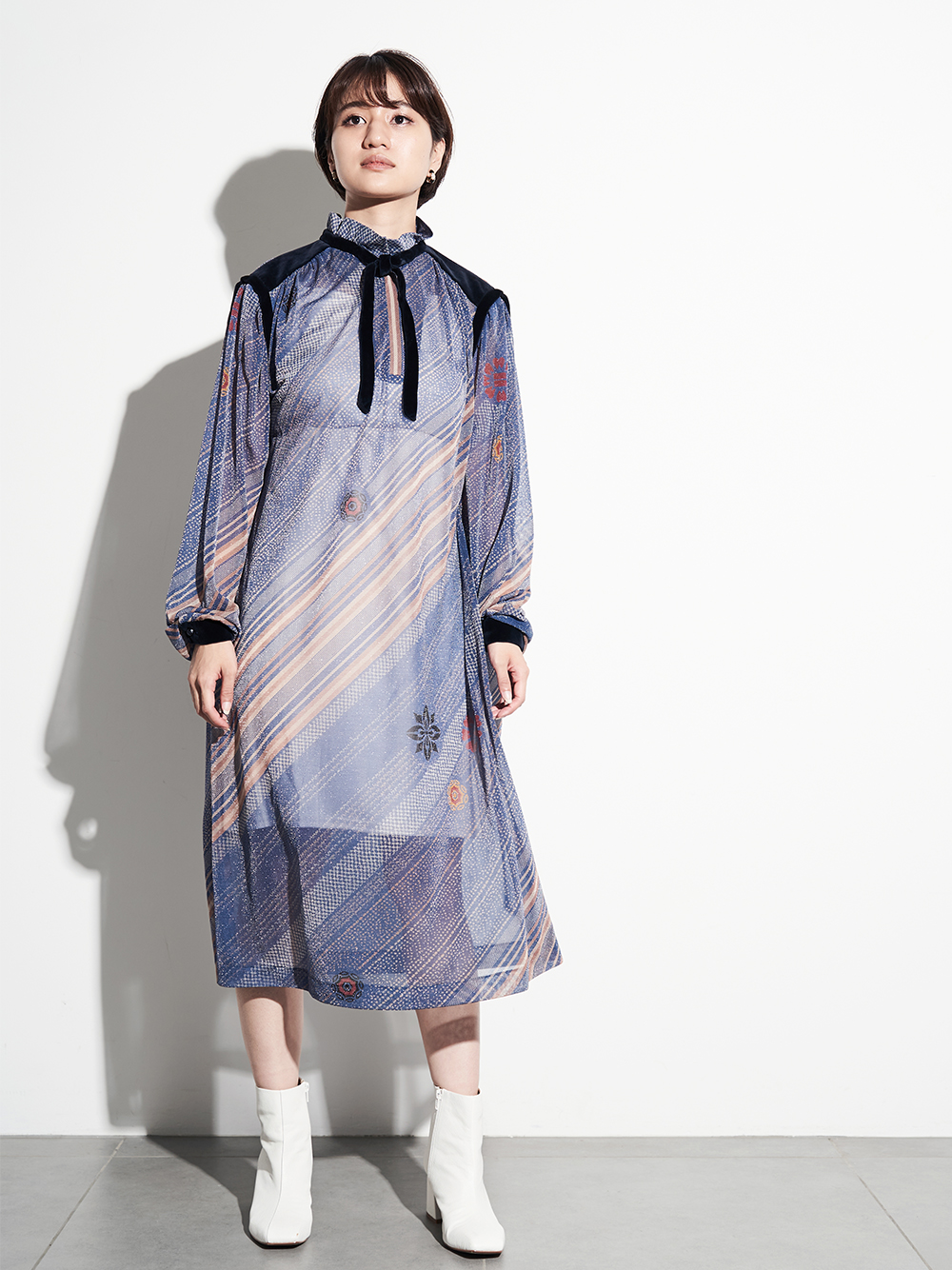 ヴィンテージシースルードレス