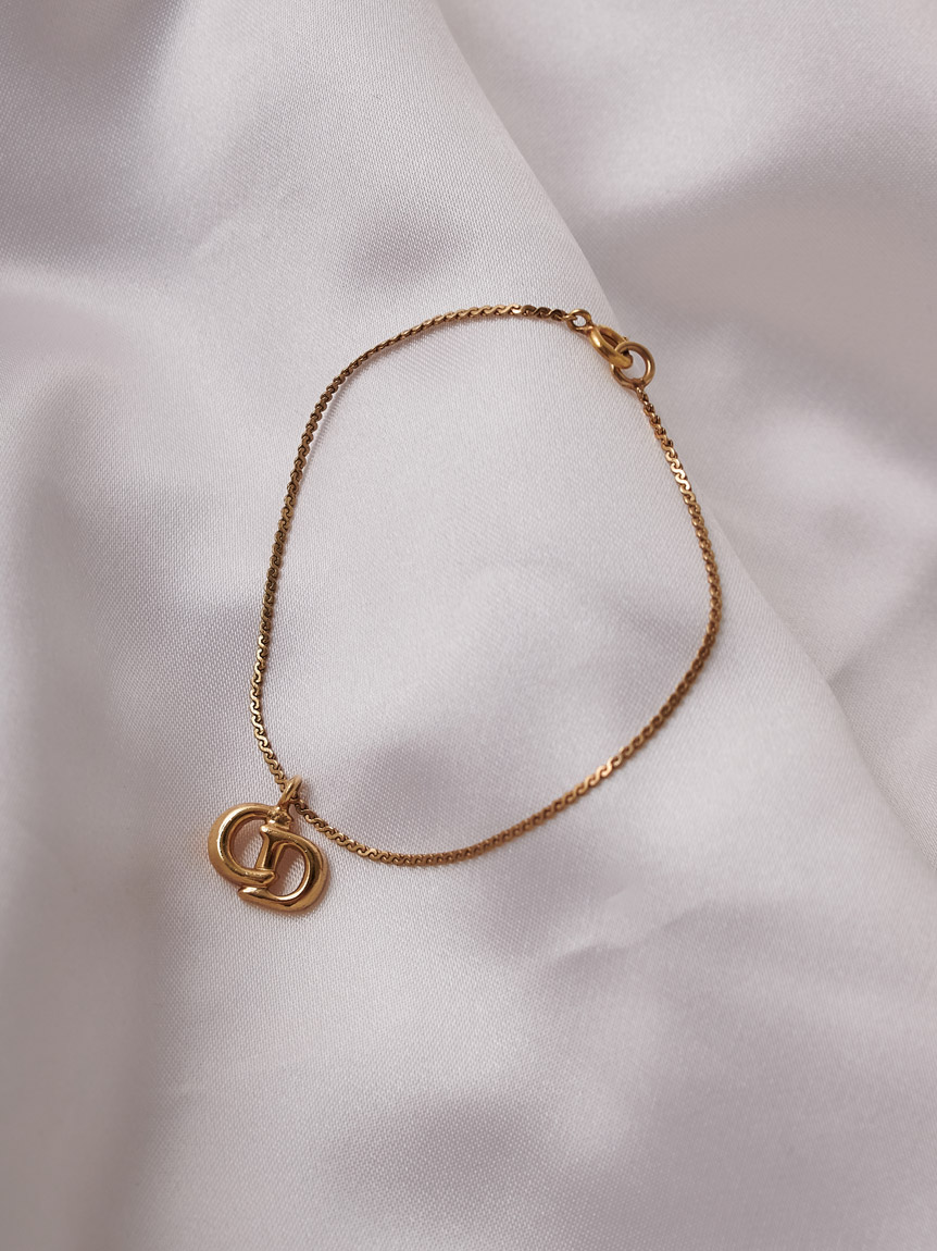 ブレスレット・バングル 通常商品のアイテム｜LILY BROWN（リリー