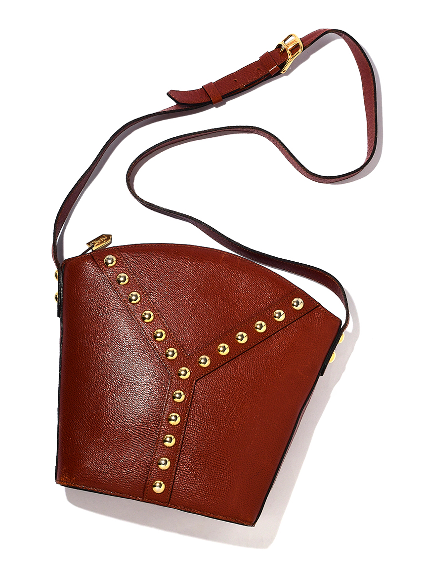 YSLスタッズショルダー